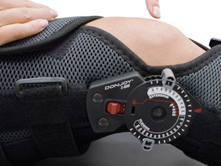 Playmaker II X-ROM Donjoy comfortable fit